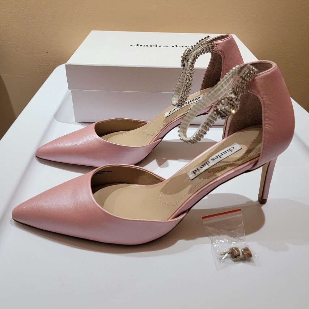 Charles David Acker d'Orsay Pump, ROUGE, Size 9, NIB